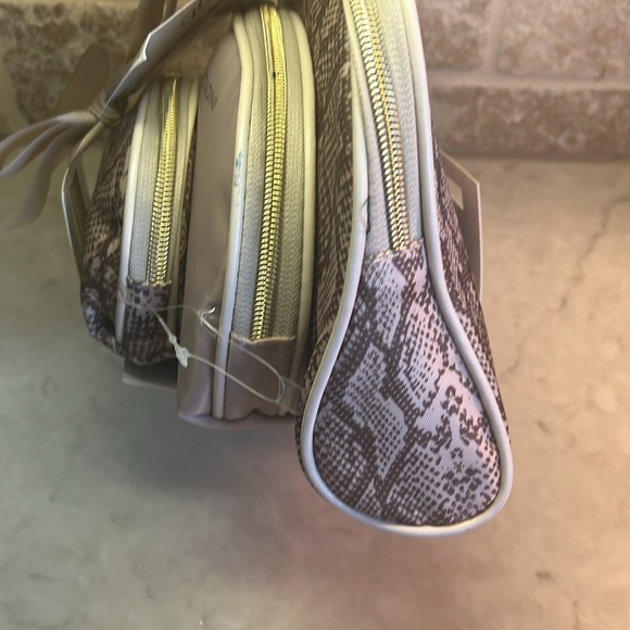 Adrienne Vittadini Cosmetic Bag Set - Picture 4 of 7